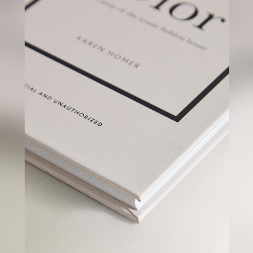 Little Book of Dior - Picture 5 of 5